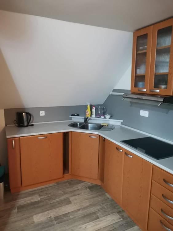 Апартаменты Apartman Damiko Хршибска Экстерьер фото
